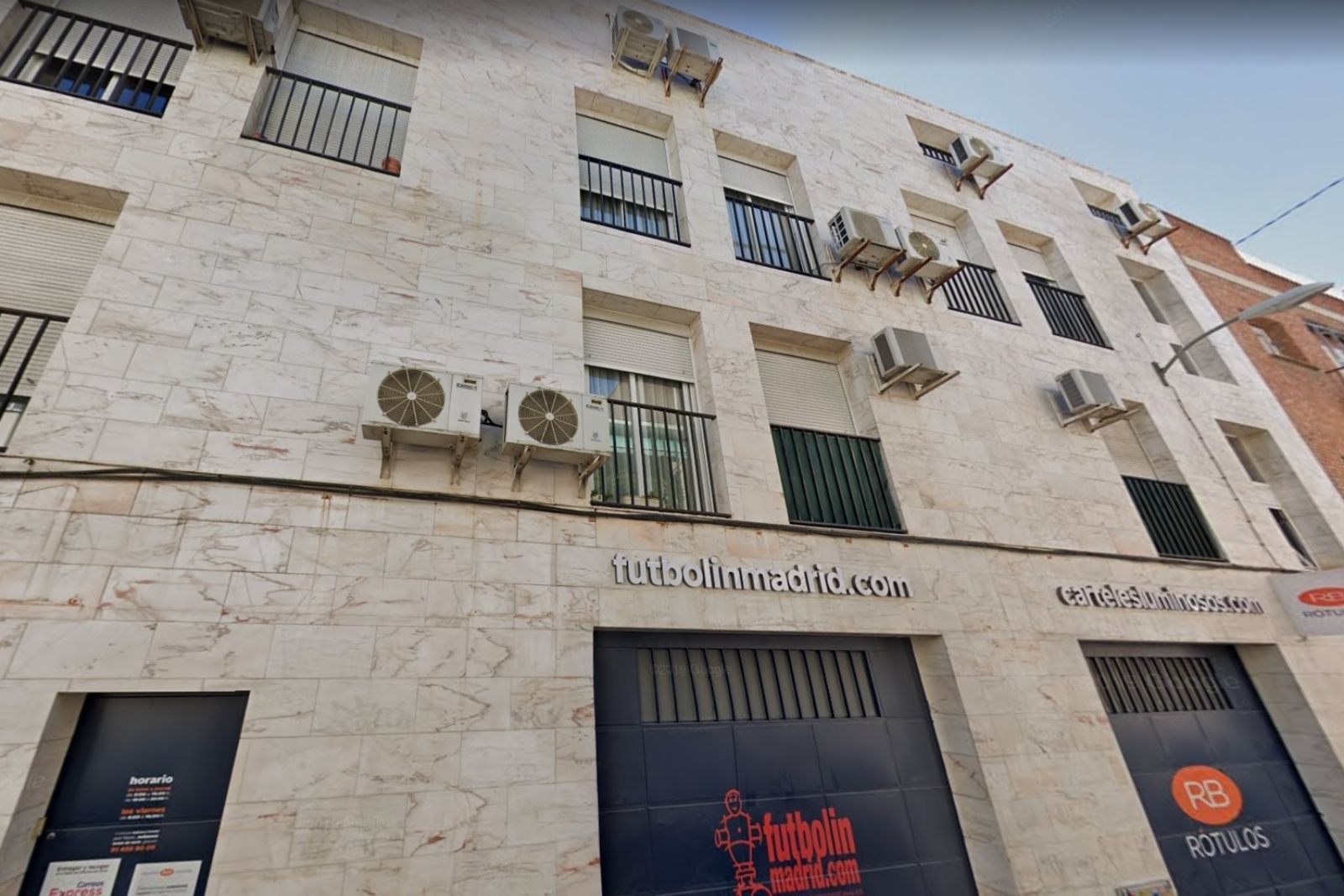 Agencia Astorga vende un edificio en Francos Rodríguez